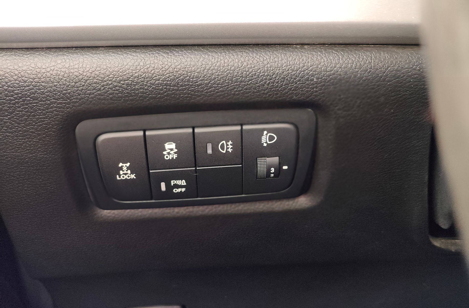 SsangYong Korando D22T Limited 4x4 - foto 15
