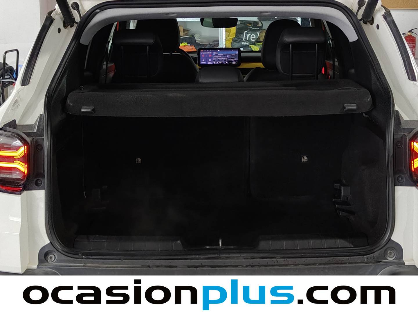 Foto Jeep Avenger Jeep Avenger 1.2 G Summit (100 CV)