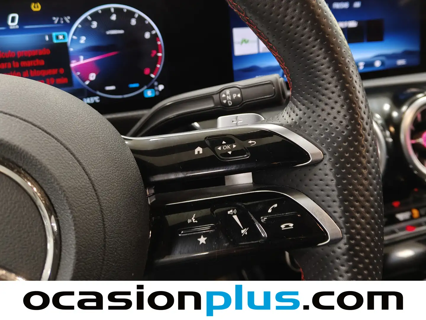 Foto Mercedes Clase A Mercedes-Benz Clase A 180 Pack AMG (136 CV)