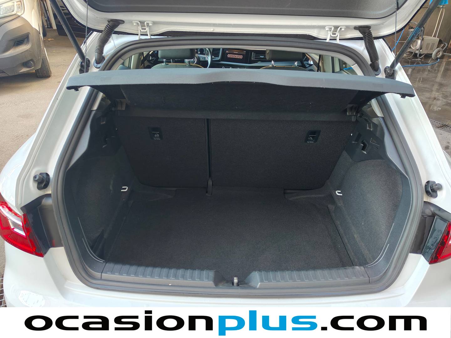Fotos maletero Audi A1 Sportback Audi A1 Sportback Advanced 30 TFSI (116 CV)