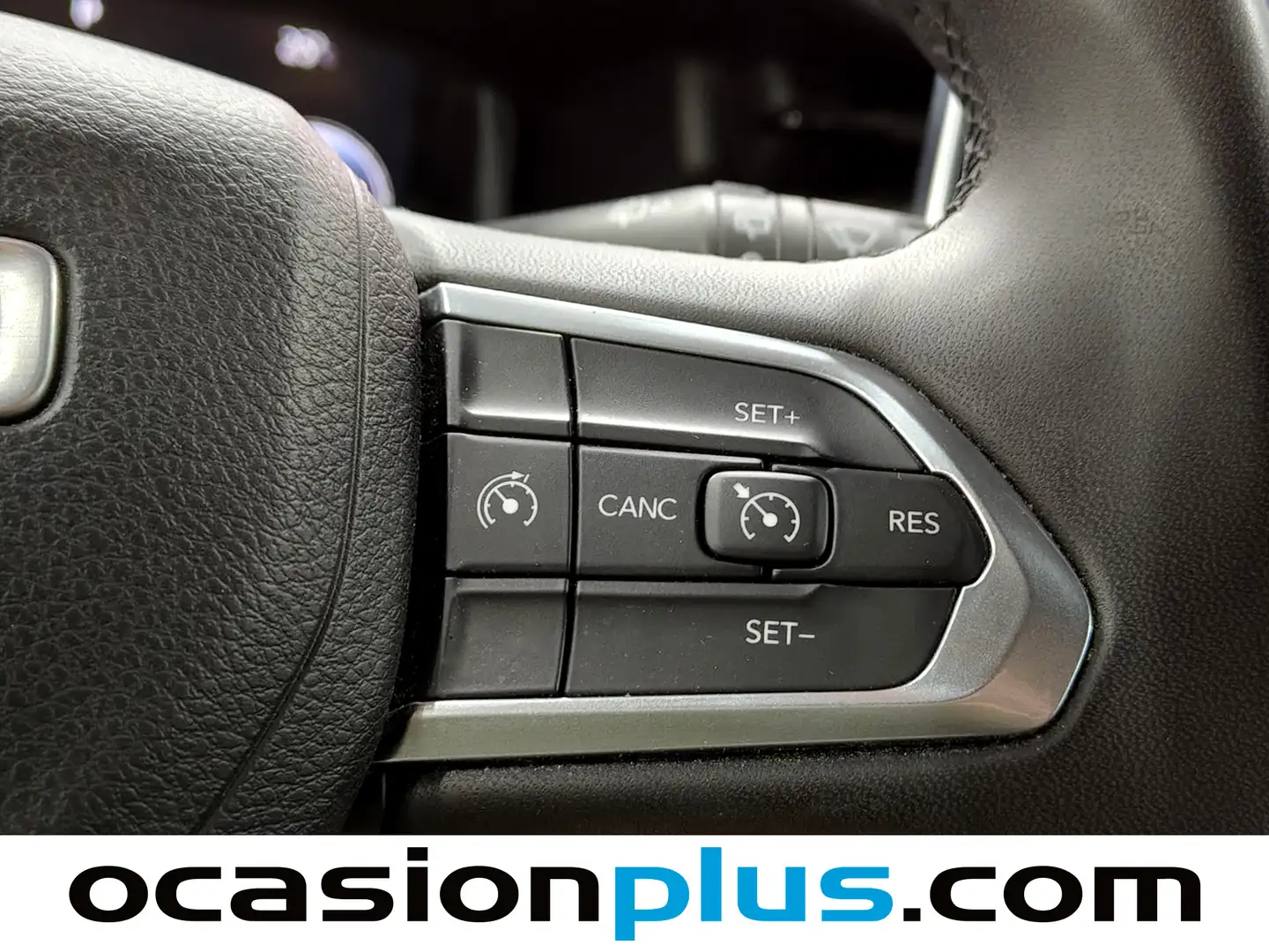 Foto Jeep Compass Jeep Compass 1.5 MHEV Night Eagle DCT 96 kW (130 CV)