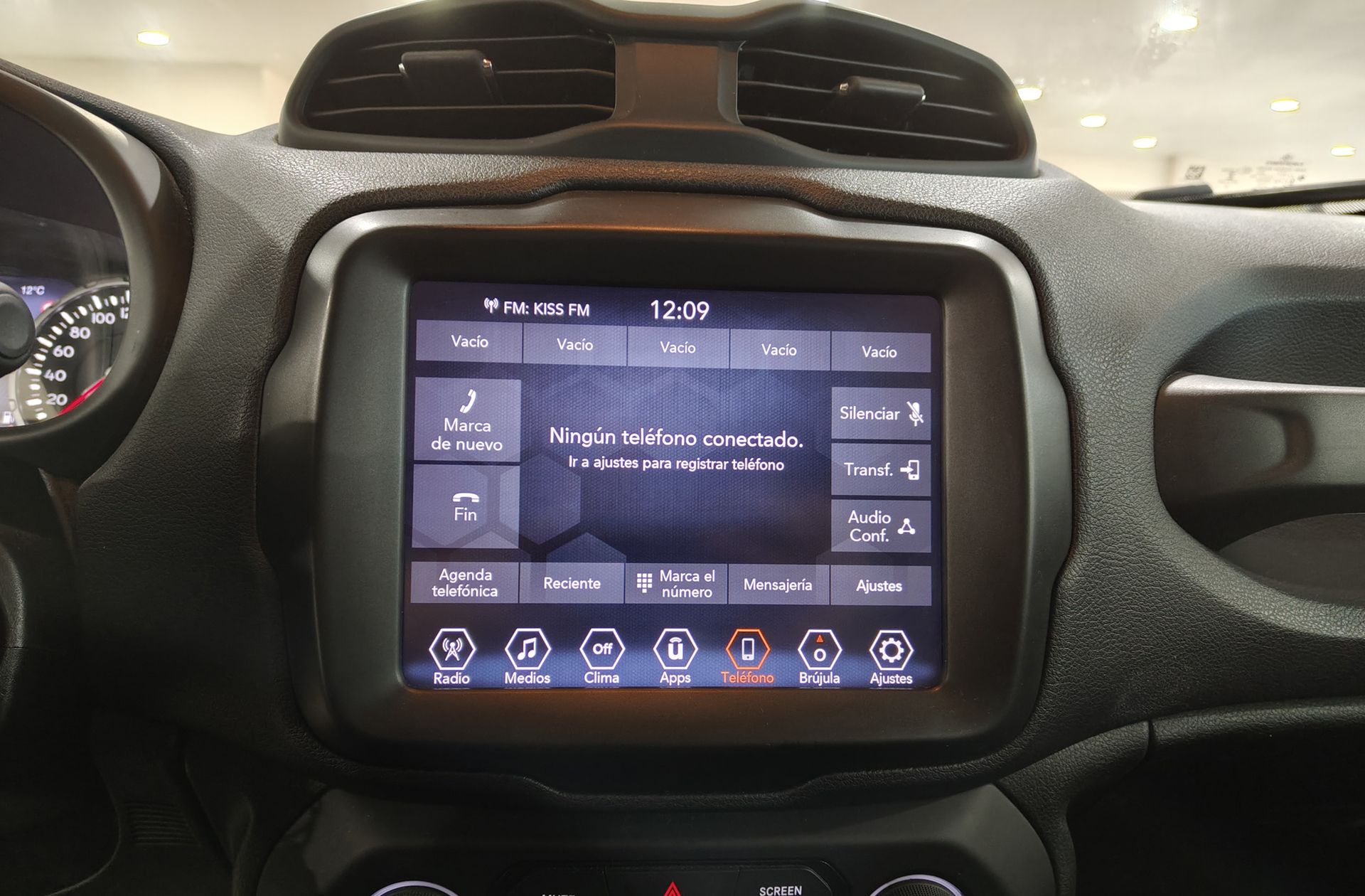 Jeep Renegade eHybrid 1.5 Limited ATX - foto 26