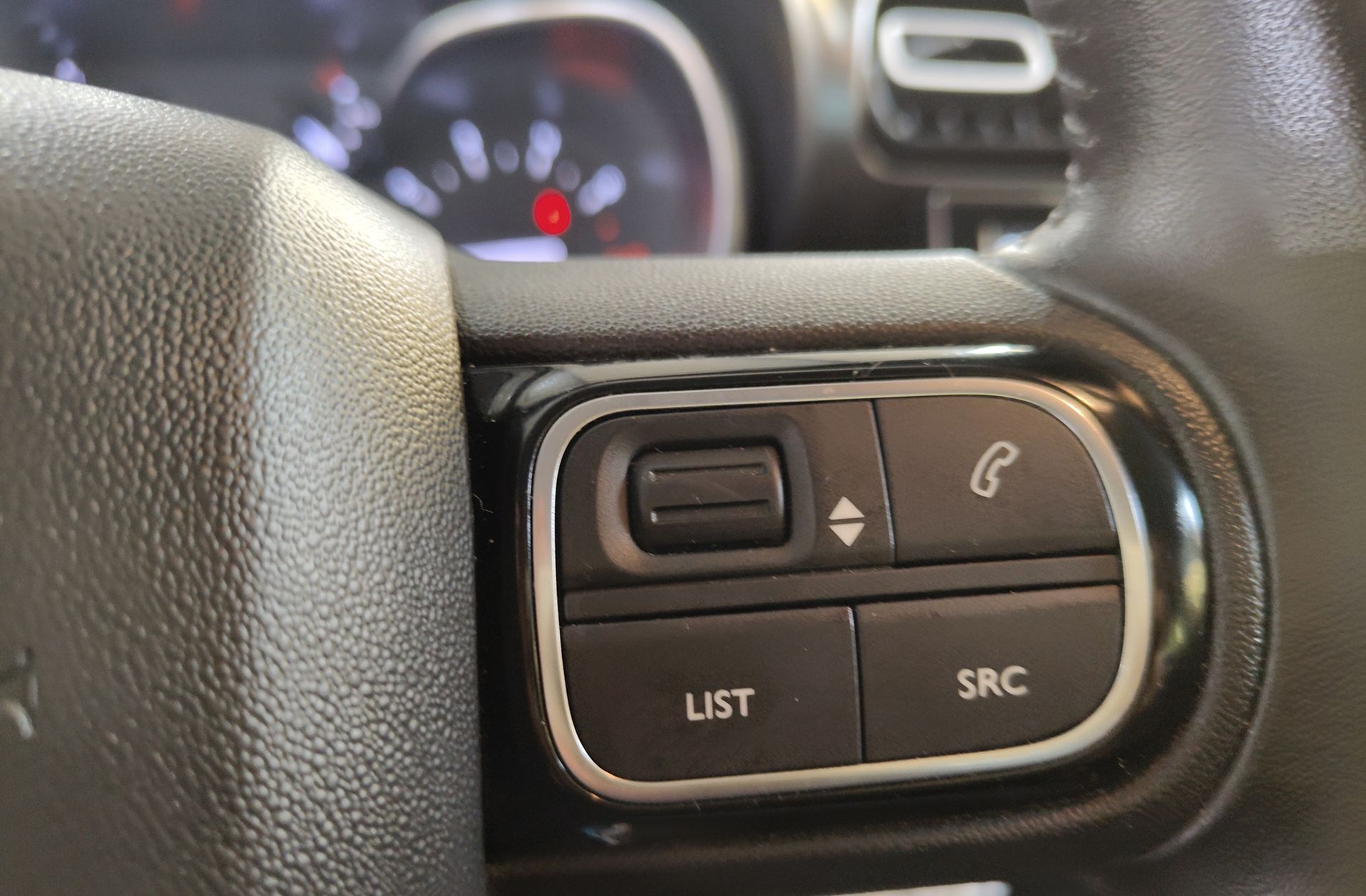 Citroën C3 Aircross PureTech 110 Plus - foto 24