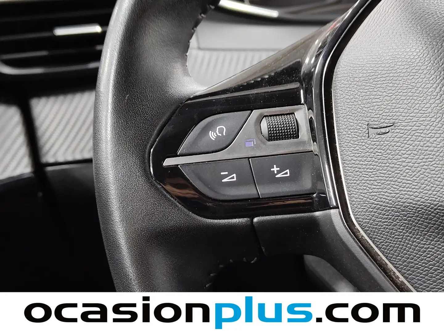 Foto Peugeot 2008 Peugeot 2008 PureTech 130 S&S Allure (130 CV)