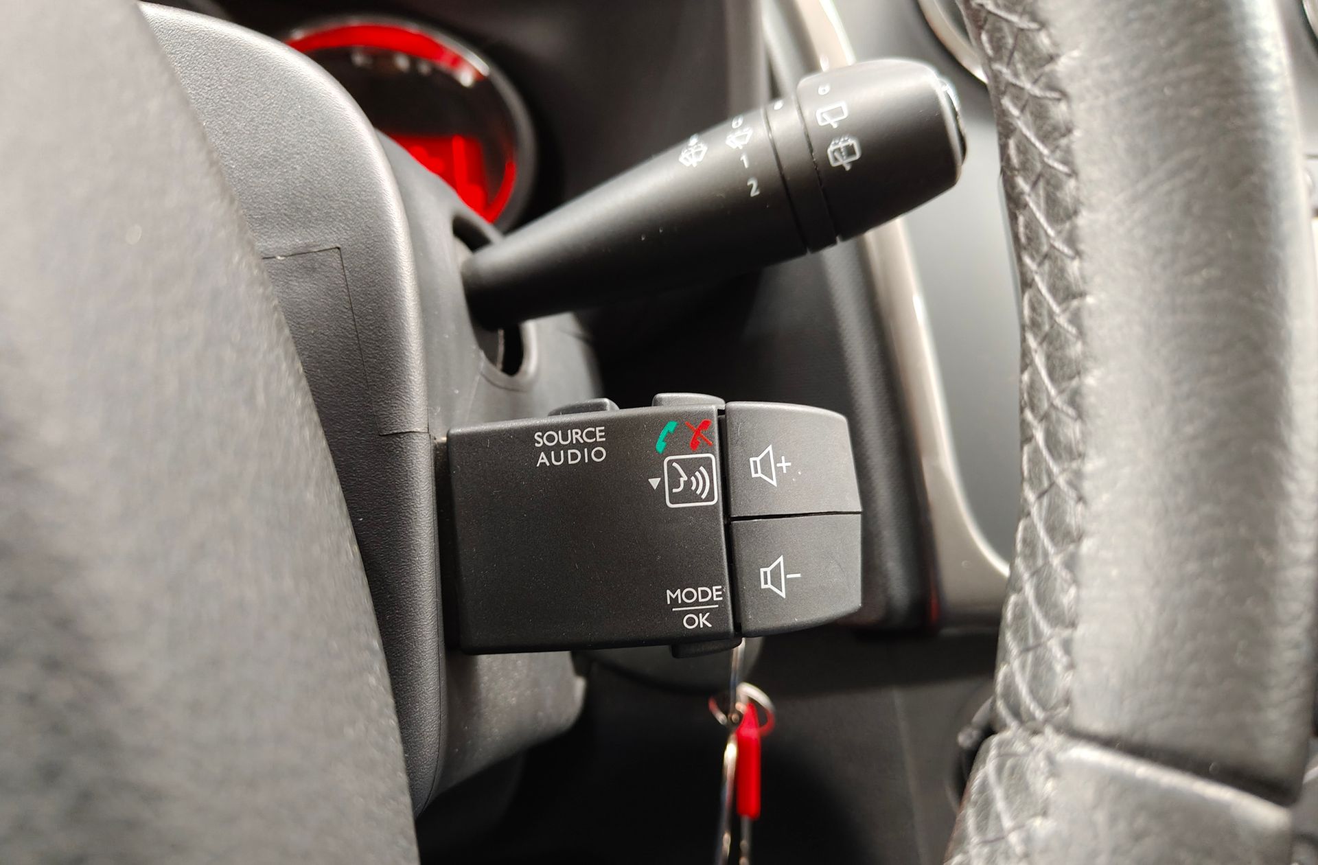 Dacia Sandero Stepway TCe - foto 23