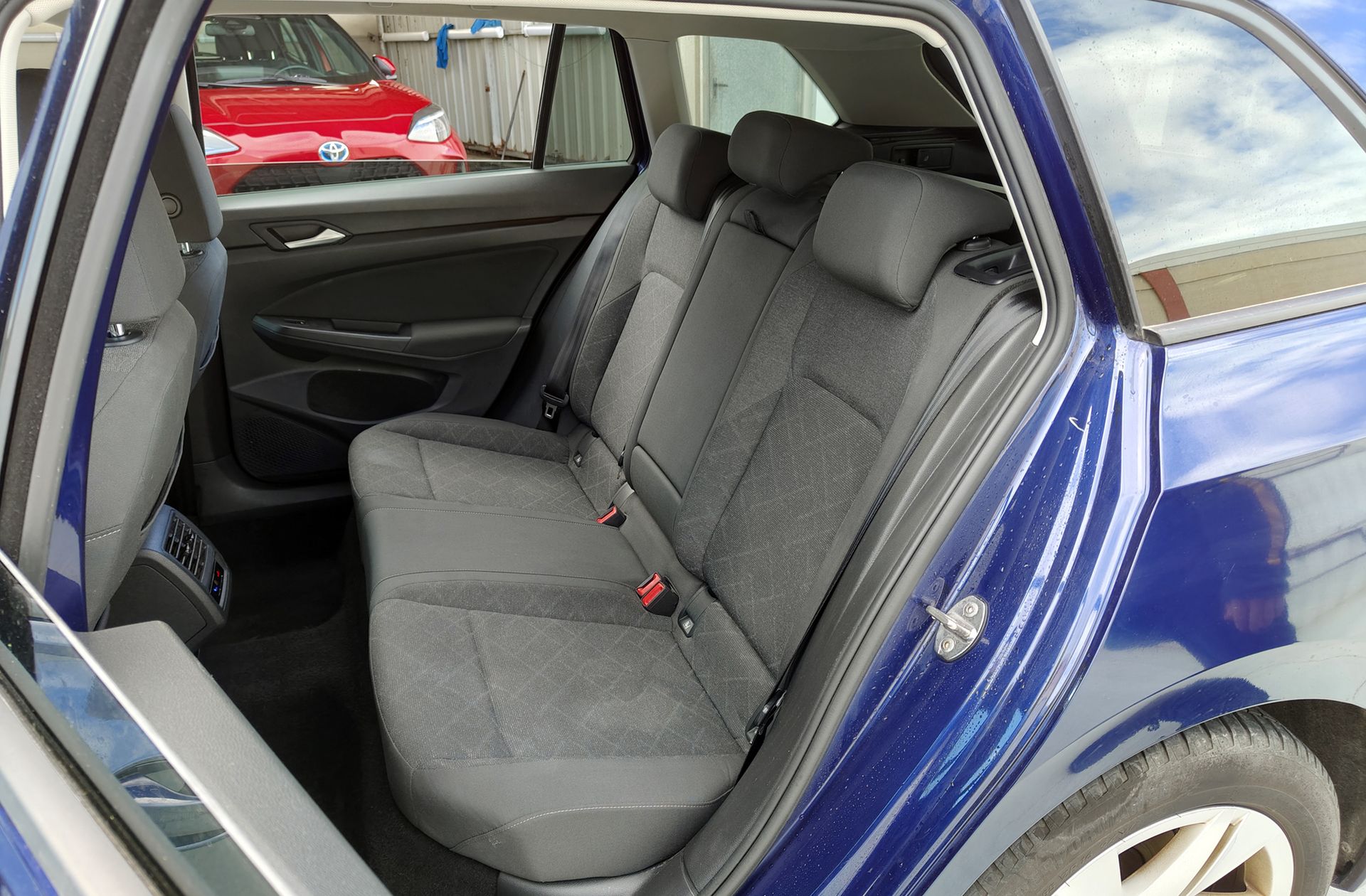 Volkswagen Golf Variant Life 2.0 TDI - foto 13