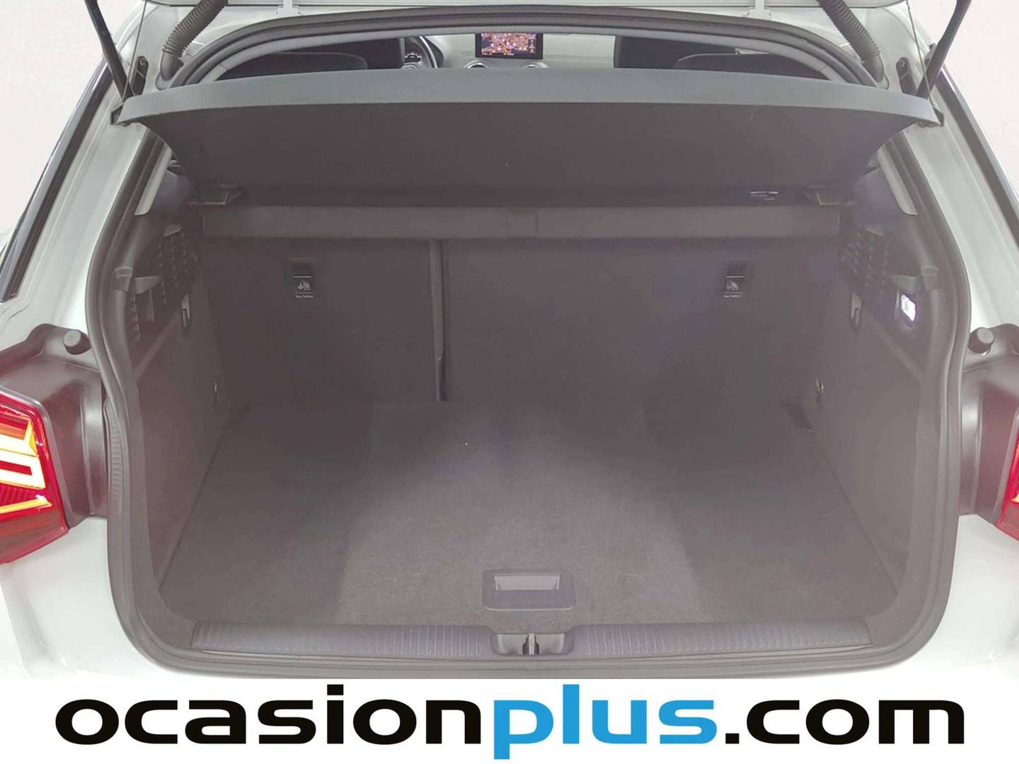 Fotos maletero Audi Q2 Audi Q2 design 35 TFSI (150 CV) S tronic