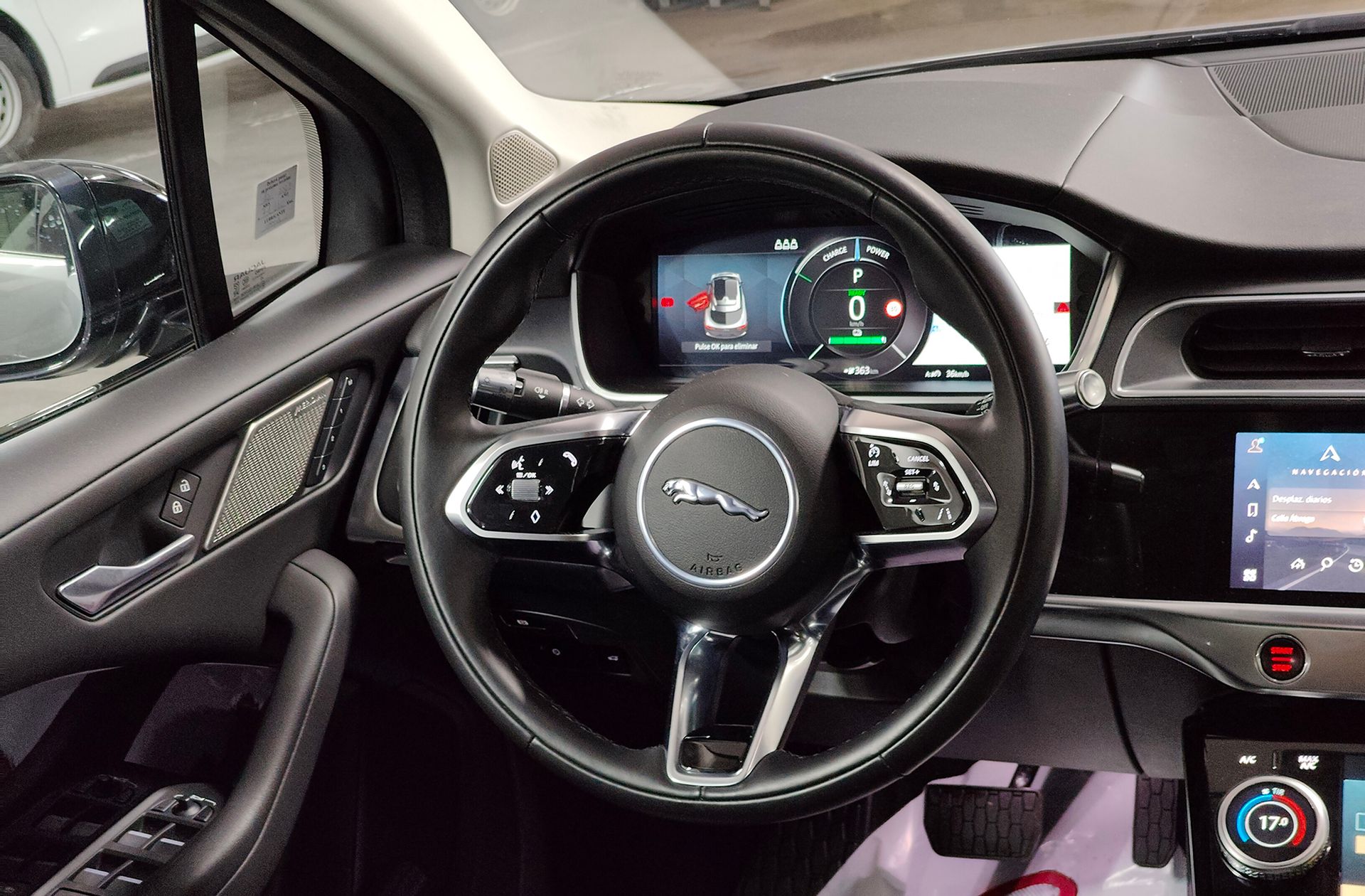 Jaguar I-Pace EV400 SE 4WD - foto 24