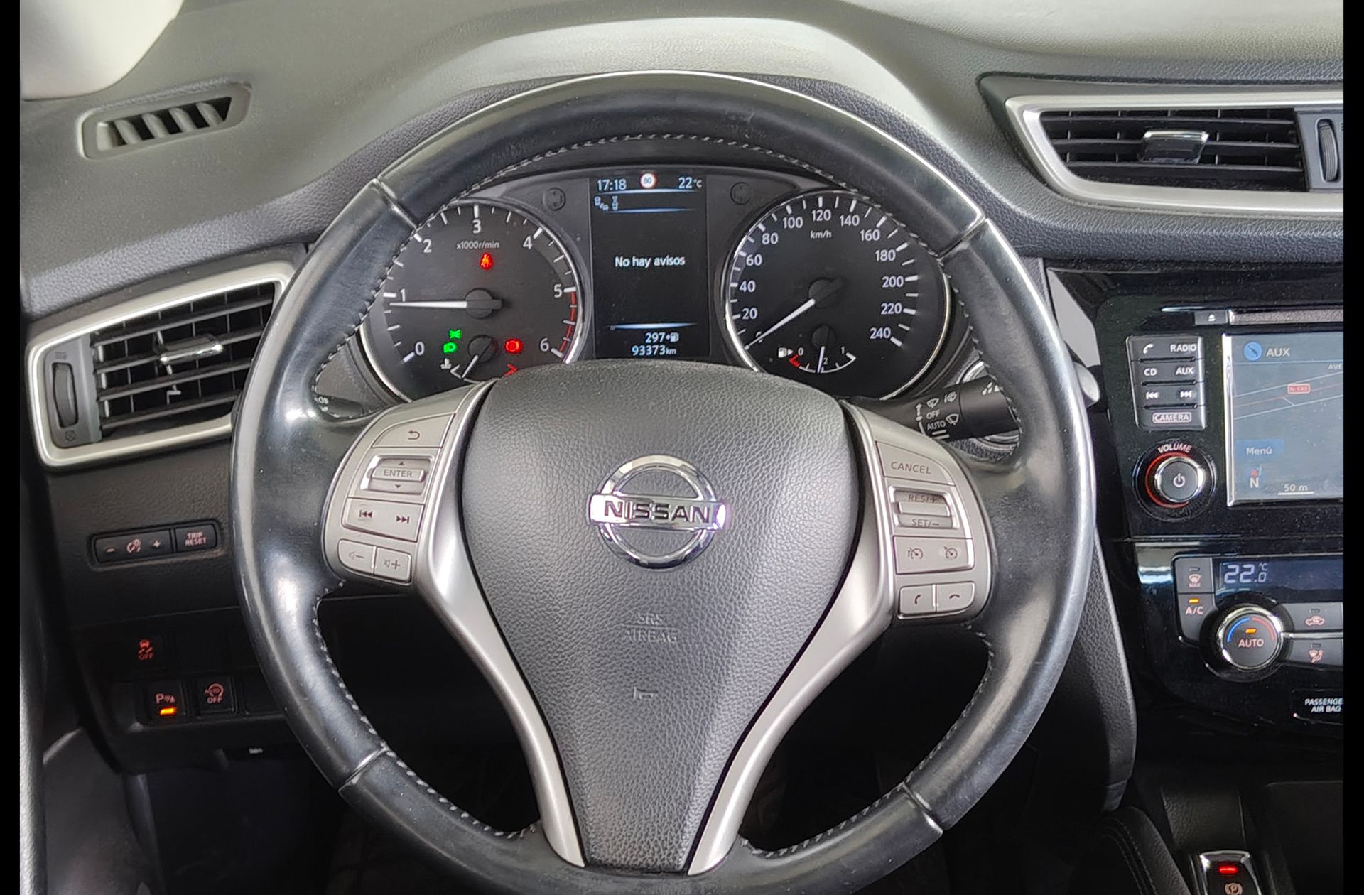 Nissan Qashqai 1.6 dCi Tekna Premium 4x2 - foto 21