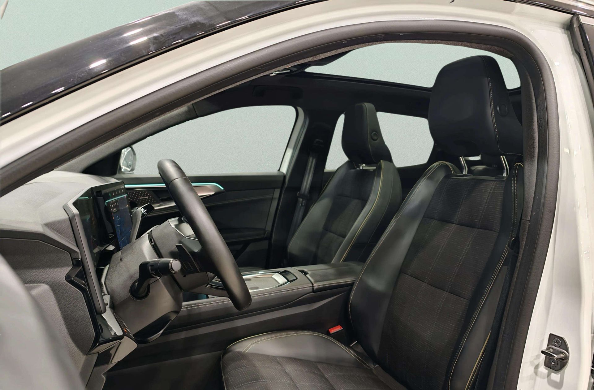 Renault Austral Iconic E-Tech Full Hybrid - foto 12