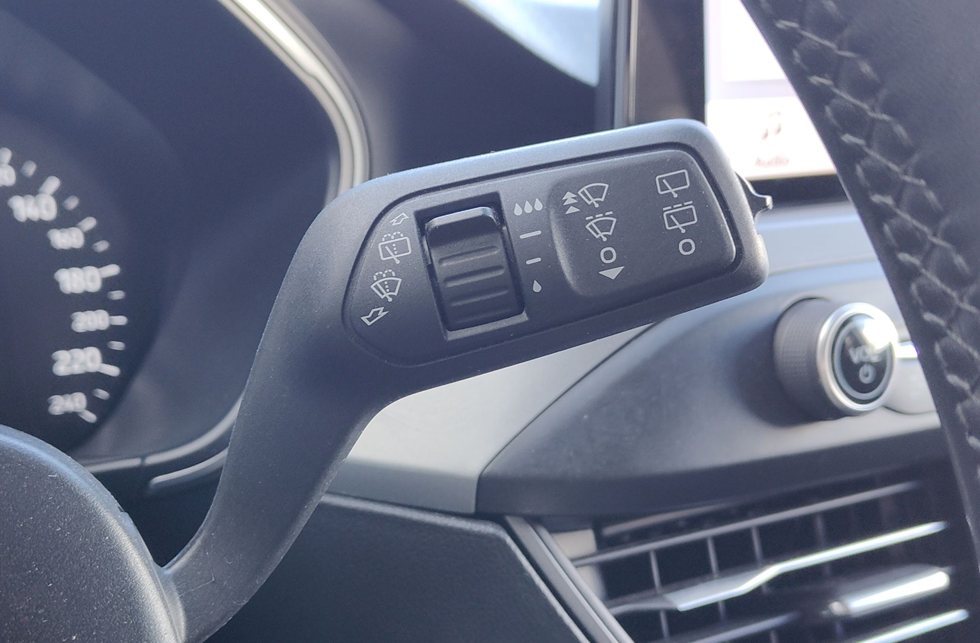 Ford Focus 1.5 EcoBlue Trend+ - foto 29