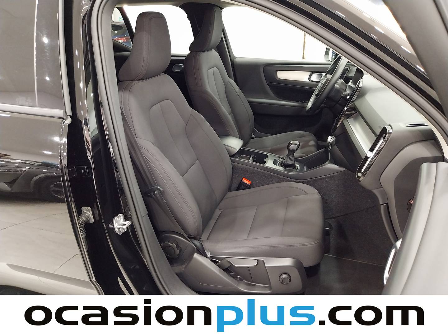 Volvo XC40 Volvo XC40 T3 Business Plus (163 CV) 2020