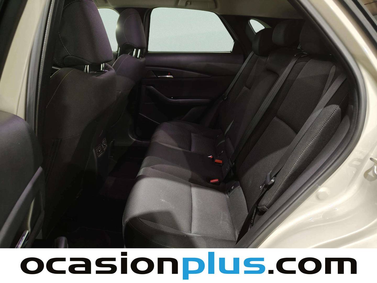 Foto asientos traseros Mazda CX-30 Mazda CX-30 2.0 Skyactiv-G Evolution 2WD (122 CV)