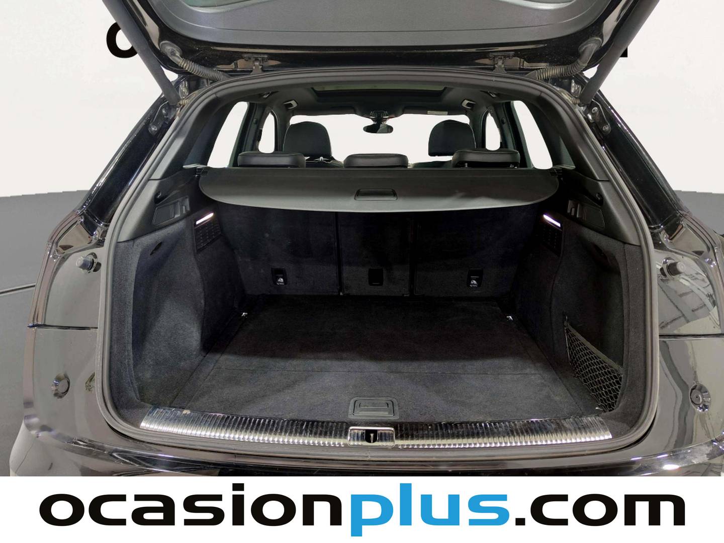 Fotos maletero Audi Q5 Audi Q5 S Line 2.0 TFSI quattro S Tronic (252 CV)