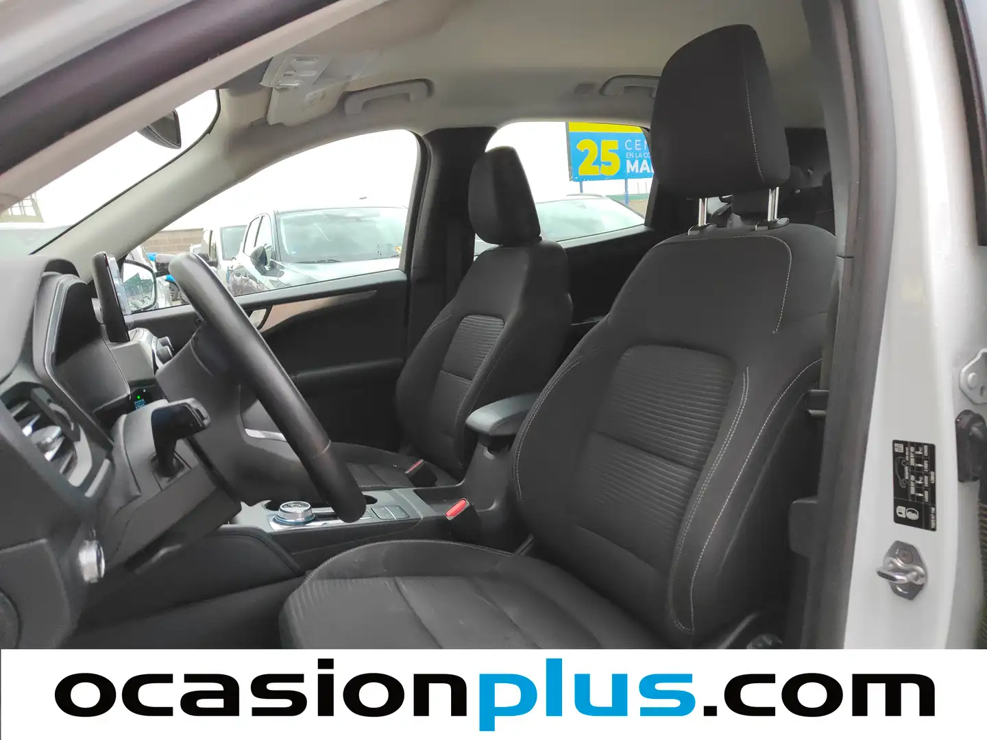 Foto Ford Kuga Ford Kuga 2.5 Duratec FHEV Titanium Auto (190 CV)