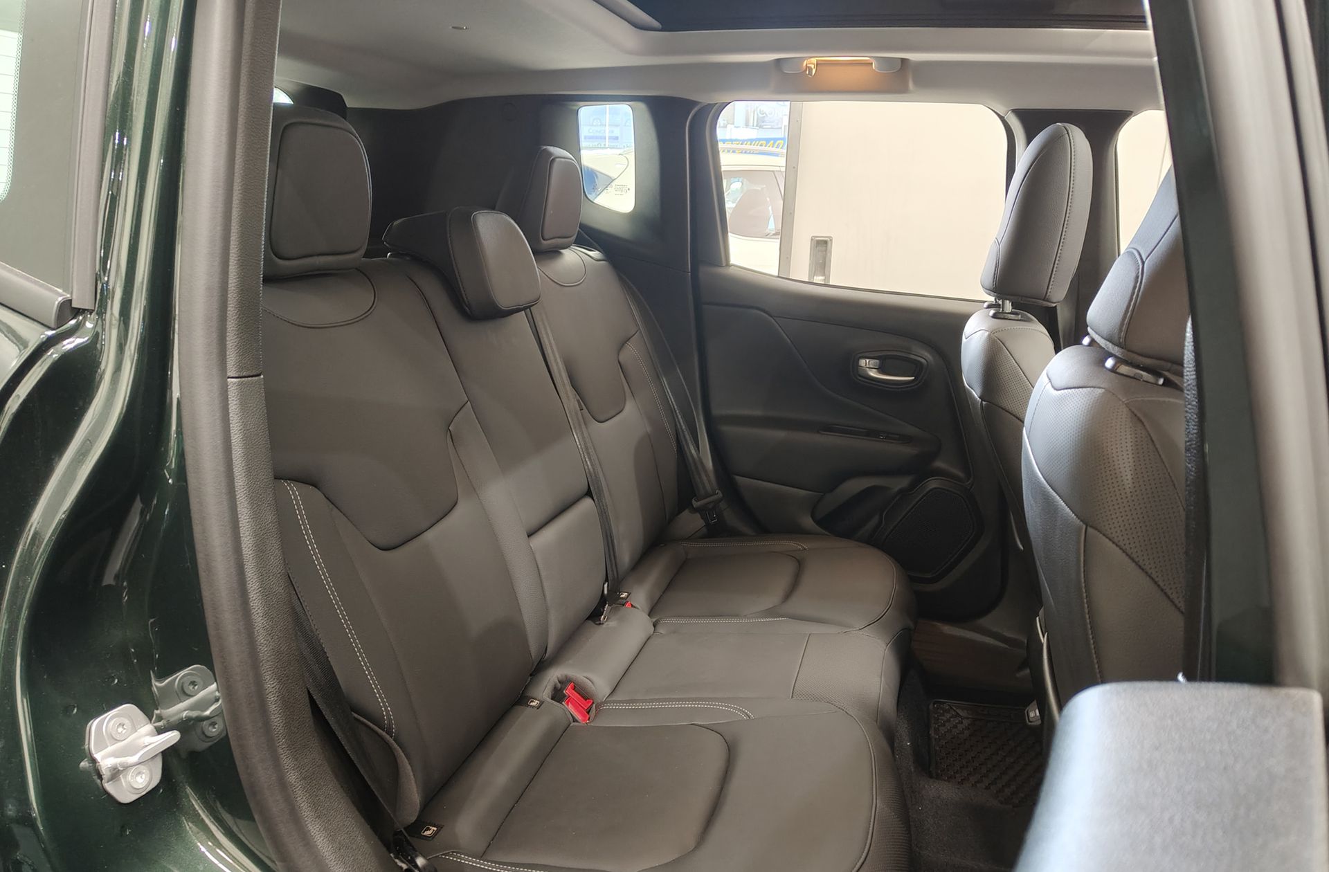 Jeep Renegade 1.5 MHEV eHybrid Summit DCT - foto 20