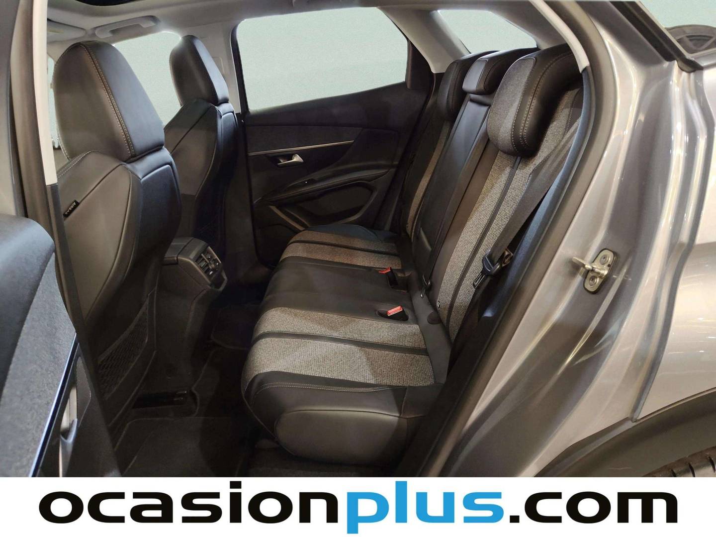 Foto asientos traseros Peugeot 3008 Peugeot 3008 PureTech 130 S&S Allure (130 CV)