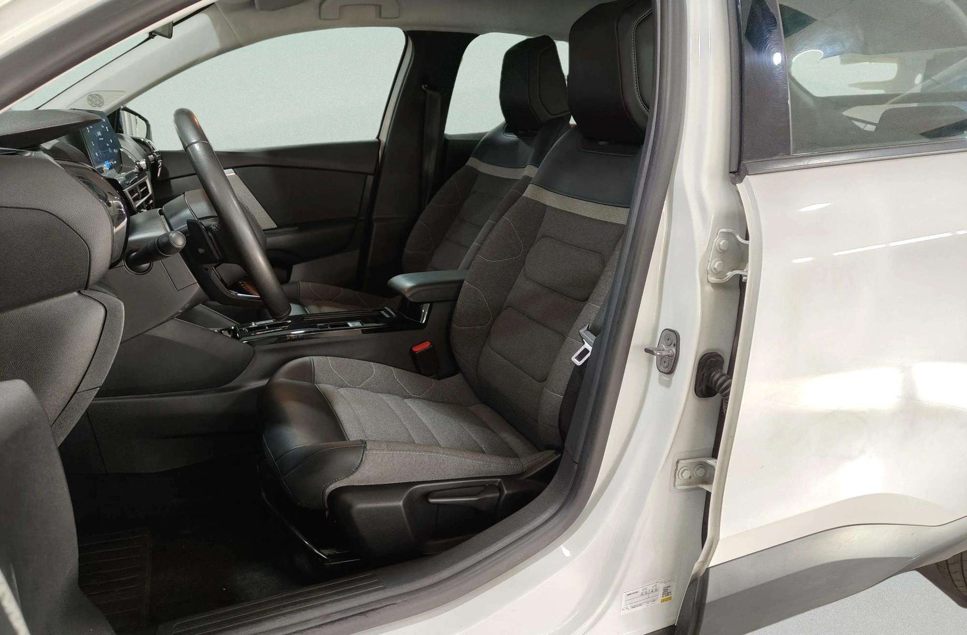 Citroën C4 PureTech 130 Plus EAT8 - foto 9