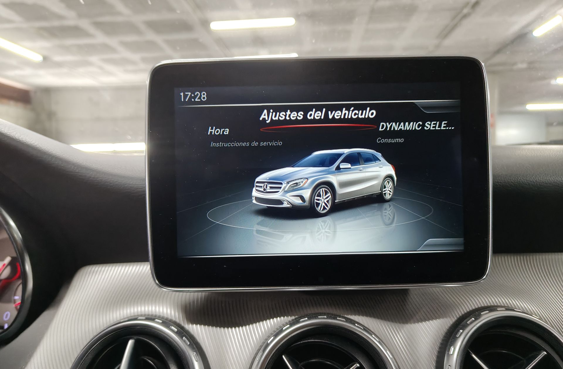 Mercedes-Benz GLA 220 d Style - foto 35