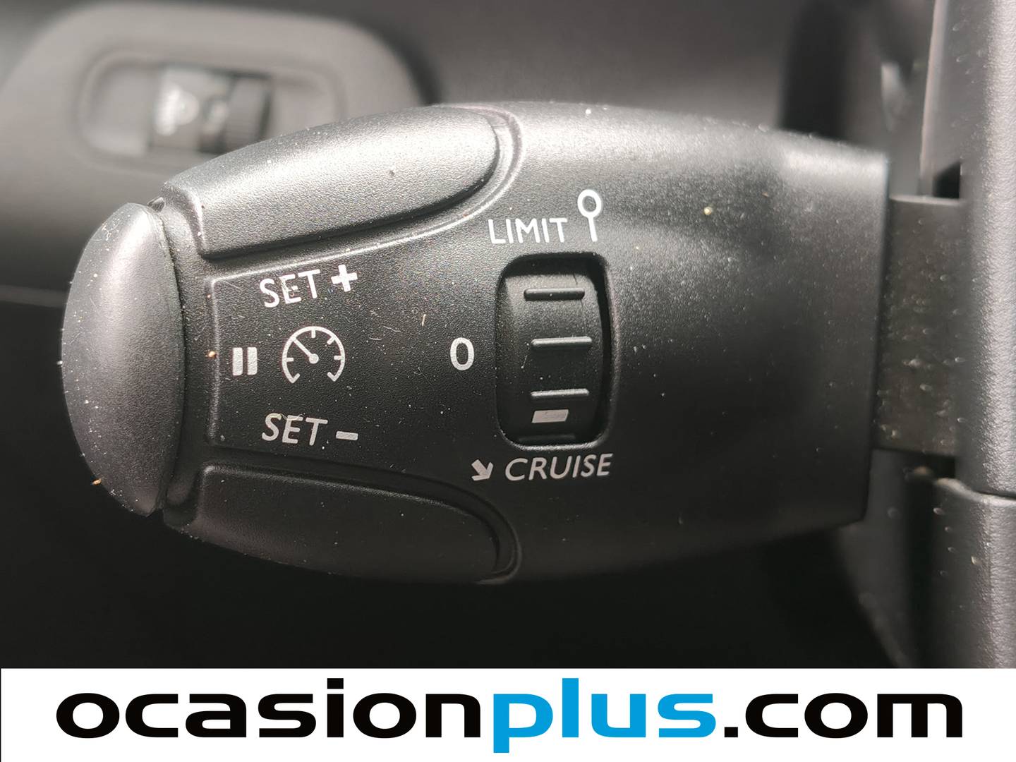 Equipamiento del Citroën Berlingo Citroen Berlingo Furgon BlueHDi 100 Talla M Control (102 CV)