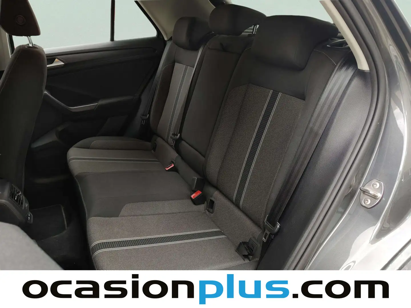 Foto Volkswagen T-Roc Volkswagen T-Roc Advance 2.0 TDI (150 CV) DSG