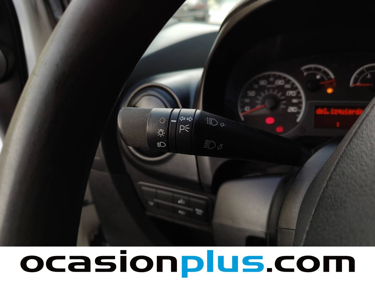 Foto Citroën Nemo Citroen Nemo Combi HDi 75 Attraction (75 CV)