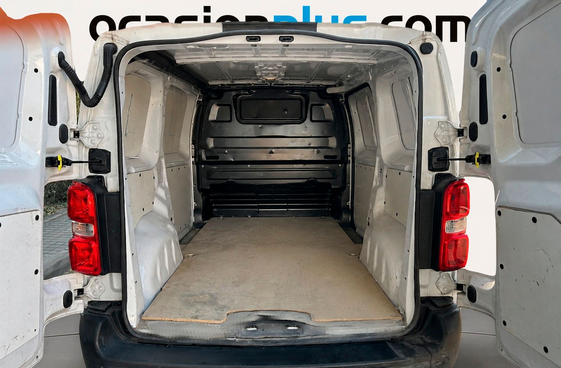 Opel Vivaro Furgon 1.5 BlueHDi M Standart - foto 11