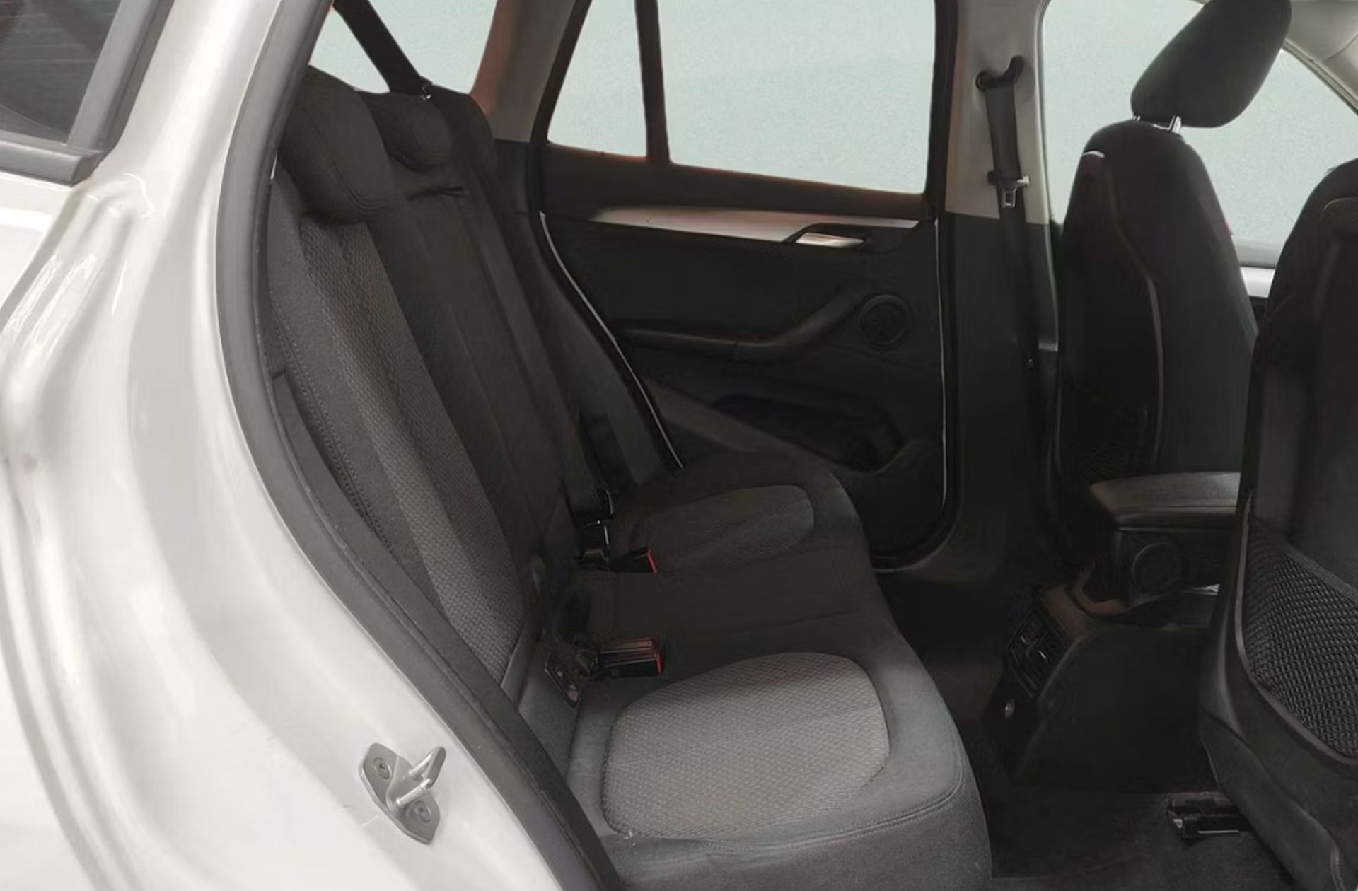 BMW X1 sDrive18d - foto 15