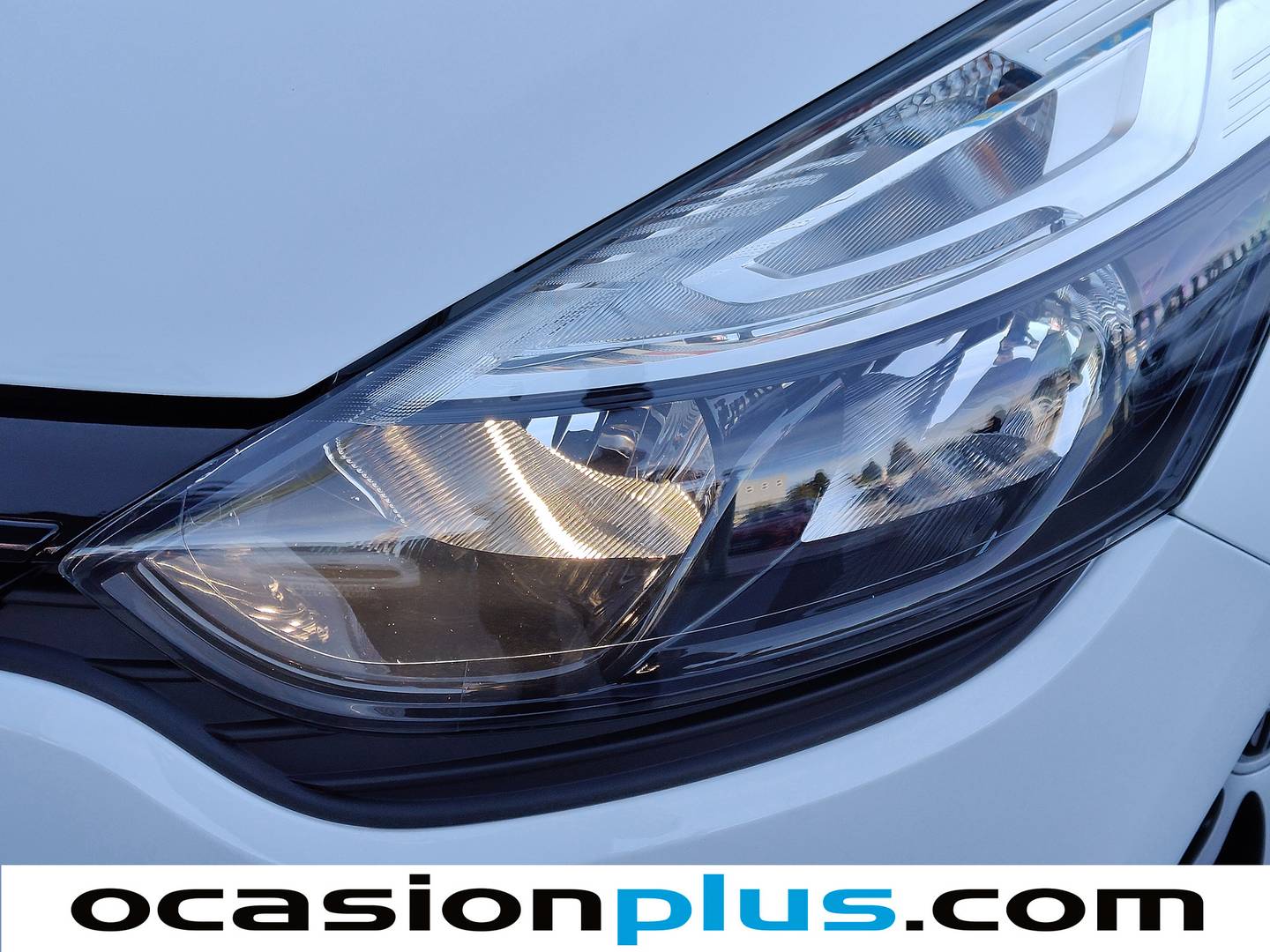 Foto Renault Clio Renault Clio Life 1.2 16v (75 CV)