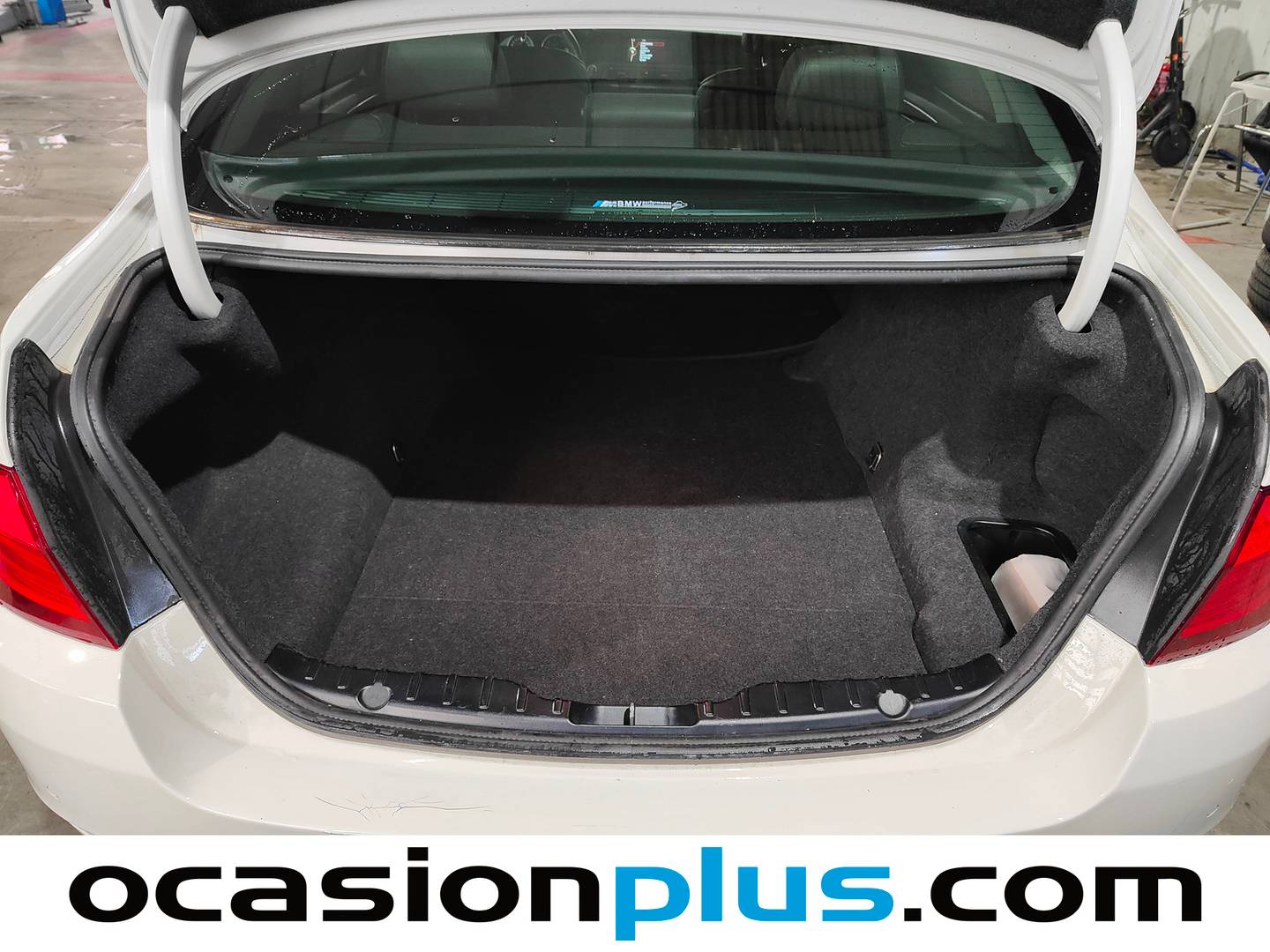 Fotos maletero BMW Serie 5 BMW Serie 5 520d (184 CV) Pack M