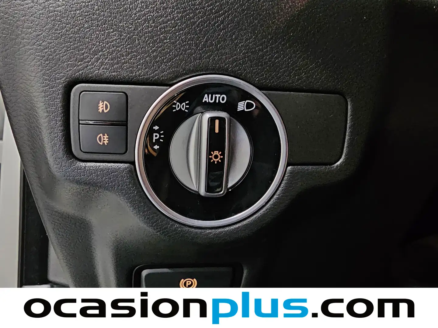 Foto Infiniti Q30 Infiniti Q30 2.2D Sport 7DCT (170 CV)