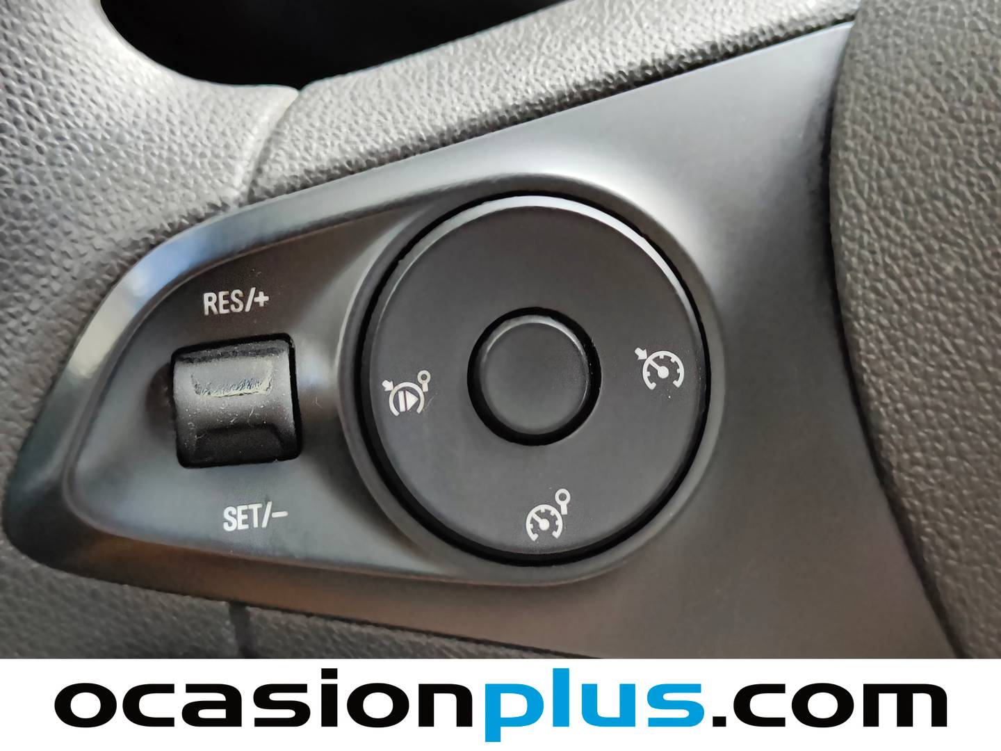 Extras del Opel Combo Opel Combo Cargo 1.5 Diesel L 1000kg (102 CV)
