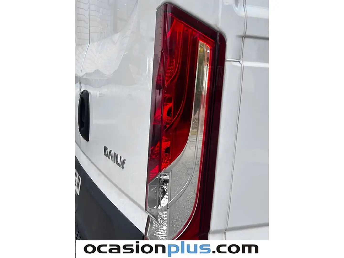 Foto Iveco Daily Iveco Daily Furgon 35S 16H V 3520/H2 Auto (156 CV)