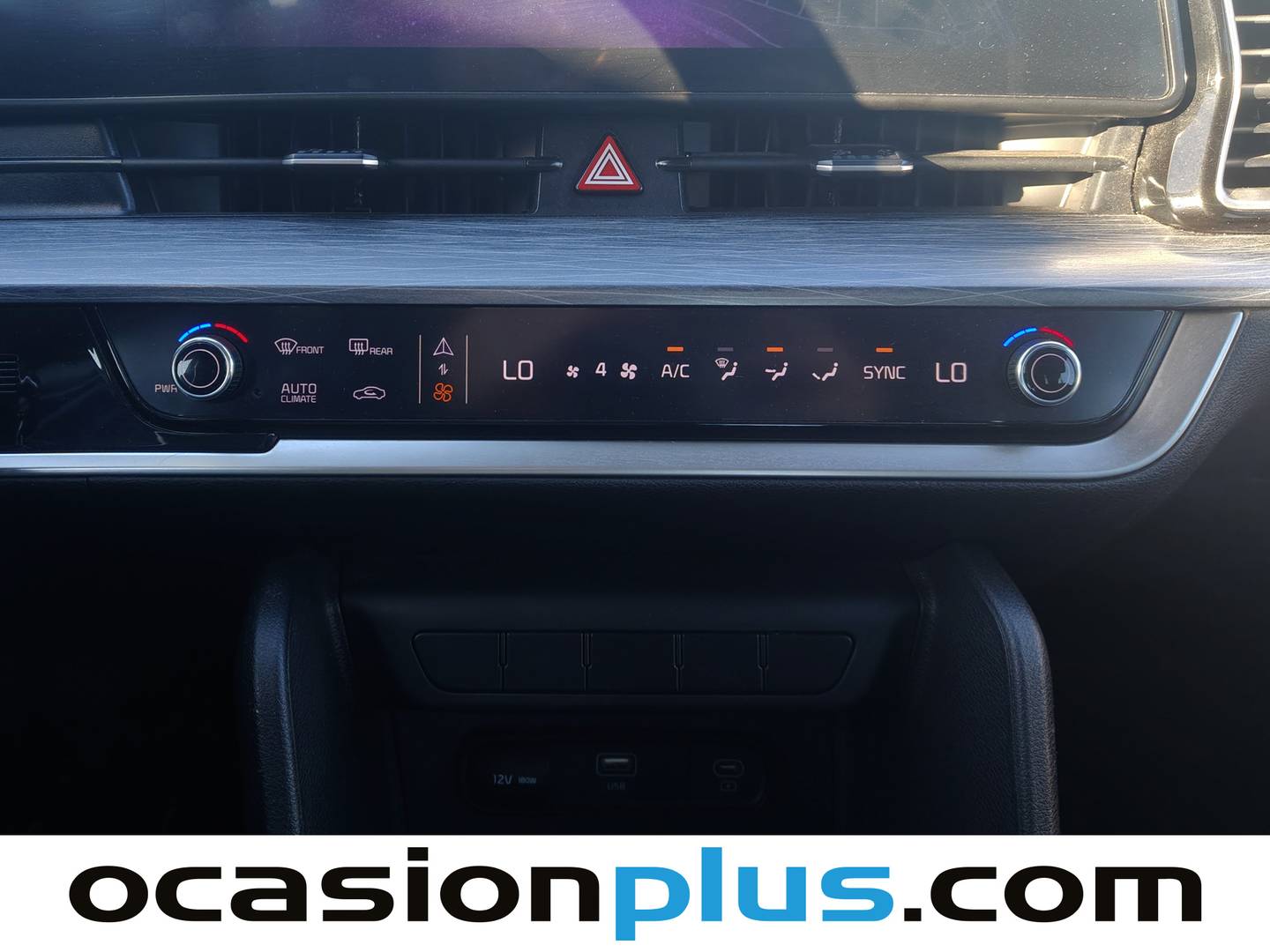 Foto KIA Sportage Kia Sportage 1.6 CRDi MHEV Business 4x2 (136 CV)