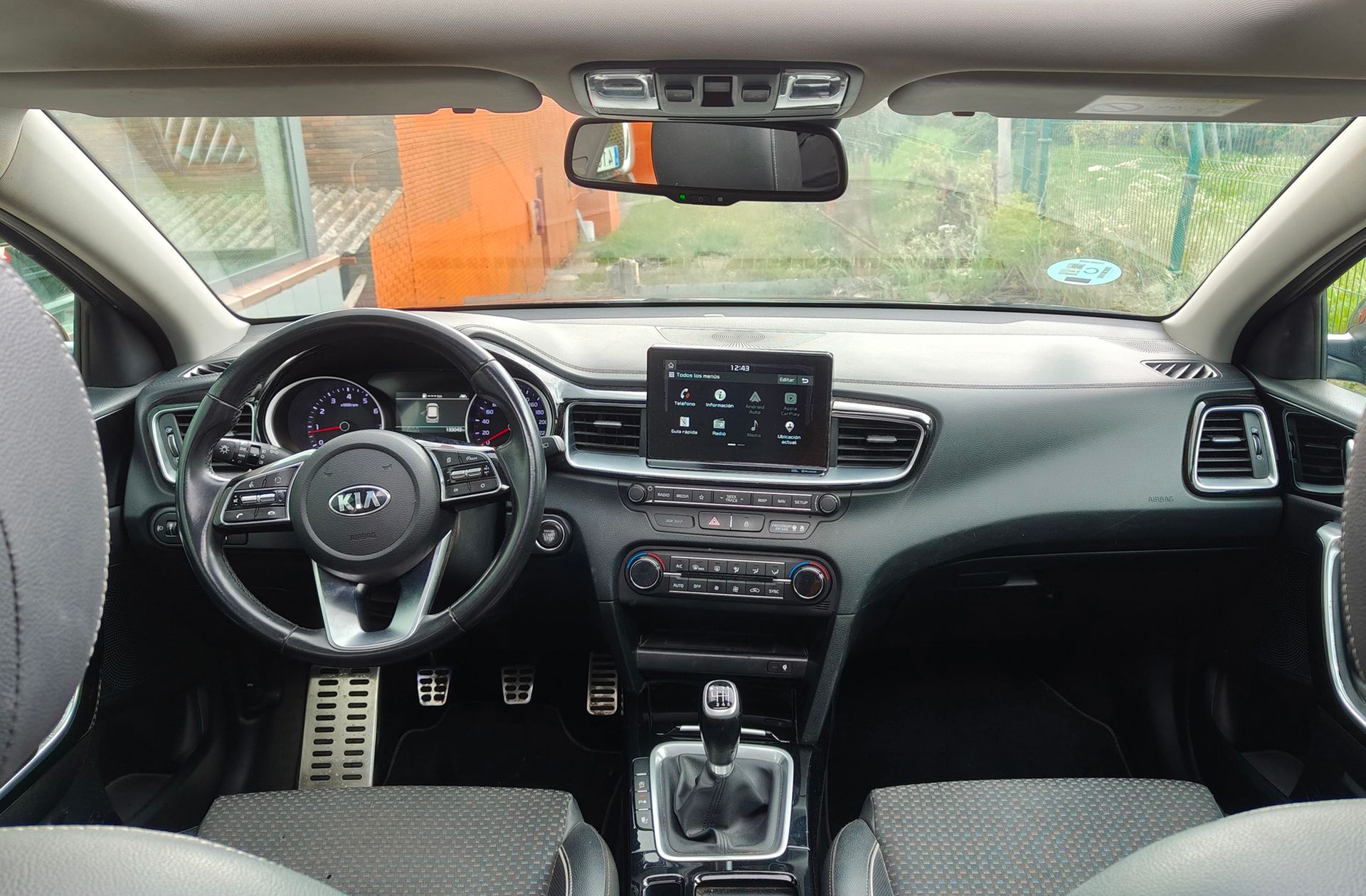 Kia Ceed 1.0 T-GDi Launch Edition - foto 6
