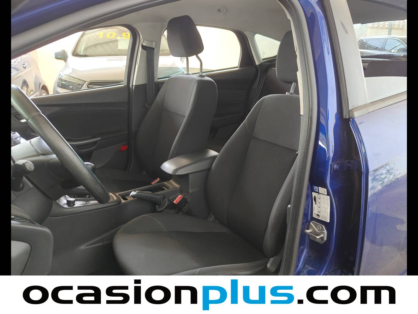 Foto asientos delanteros Ford Focus Ford Focus 1.0 Ecoboost Business (125 CV)