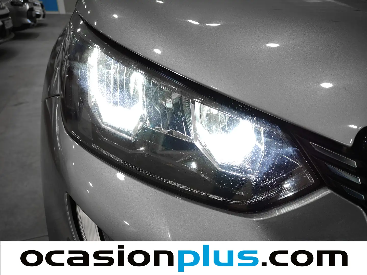 Foto Peugeot 2008 Peugeot 2008 PureTech 130 S&S Allure Pack (130 CV)