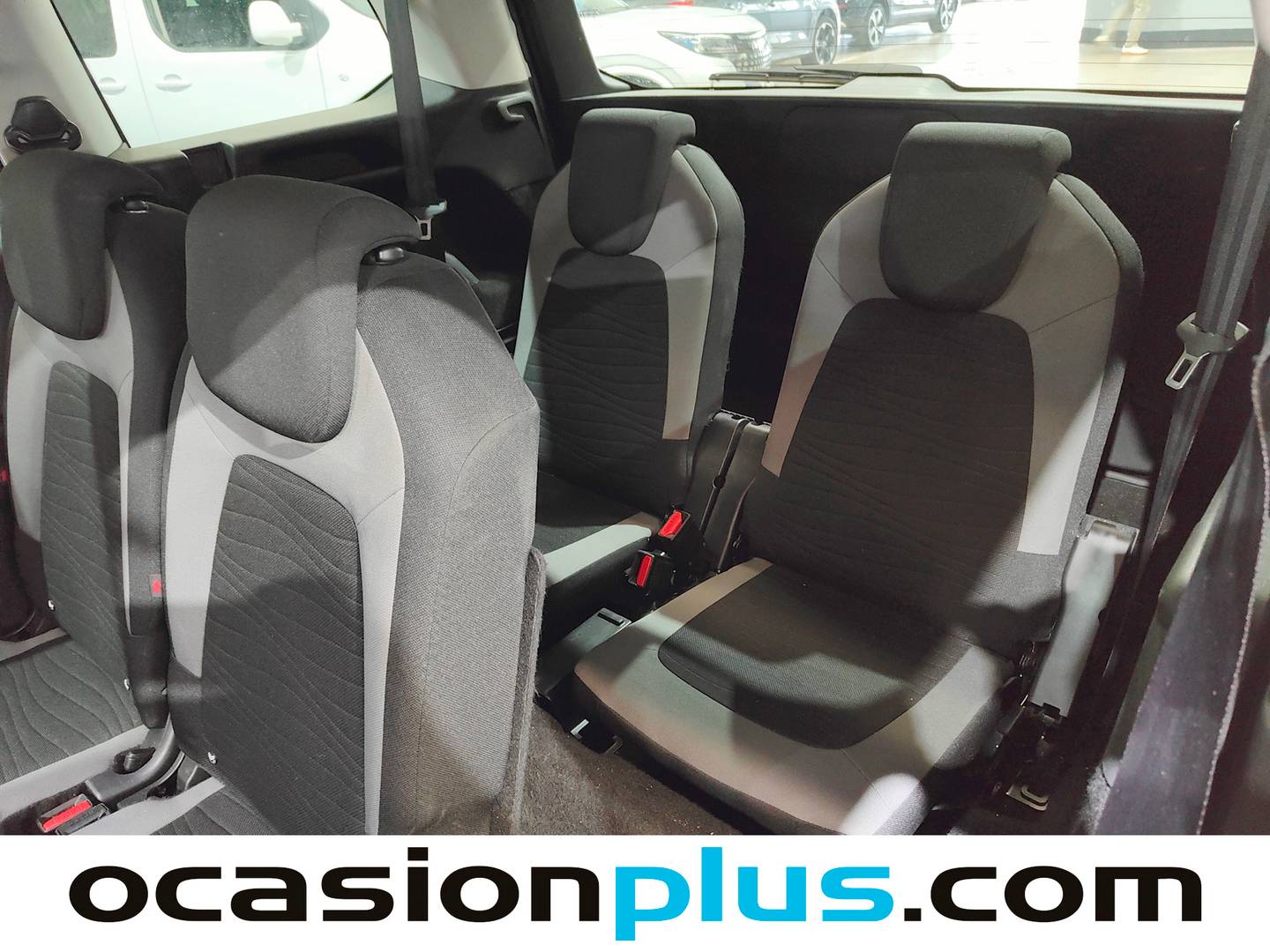 Foto asientos delanteros Citroën Grand C4 Picasso Citroën Grand C4 Picasso PureTech 130 S&S 6v Feel (130 CV) 7 PLAZAS