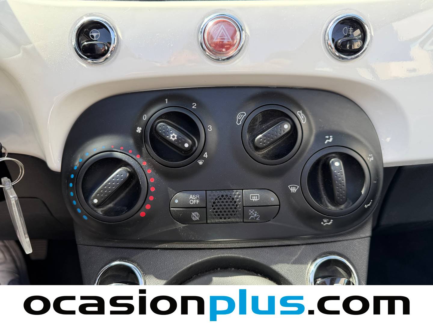 Extras del Fiat 500C Fiat 500C 1.0 Hybrid Club (70 CV)