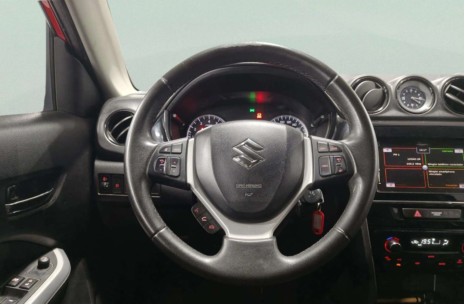 Suzuki Vitara 1.6 VVT GLX - foto 20
