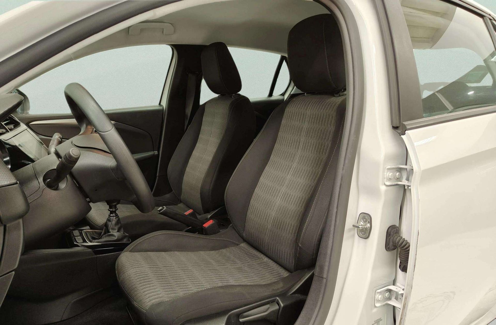 Opel Corsa 1.2 XEL Edition - foto 11