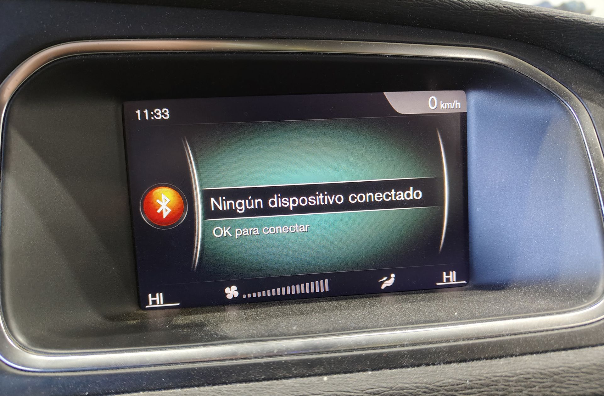 Volvo V40 D3 Momentum - foto 30
