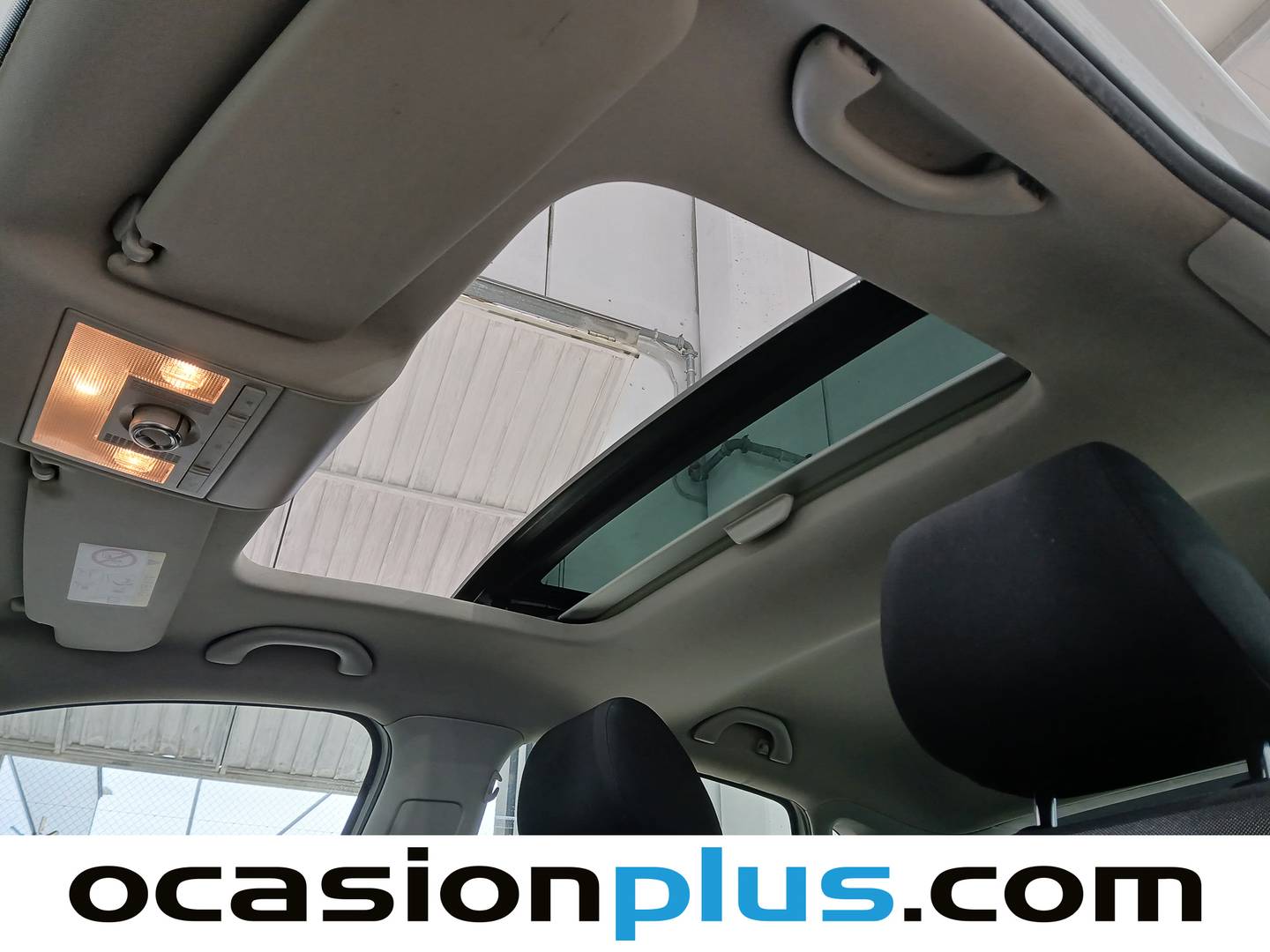 Extras y acabados del Volkswagen Polo Volkswagen Polo Advance 1.4 TDI BMT (90 CV)