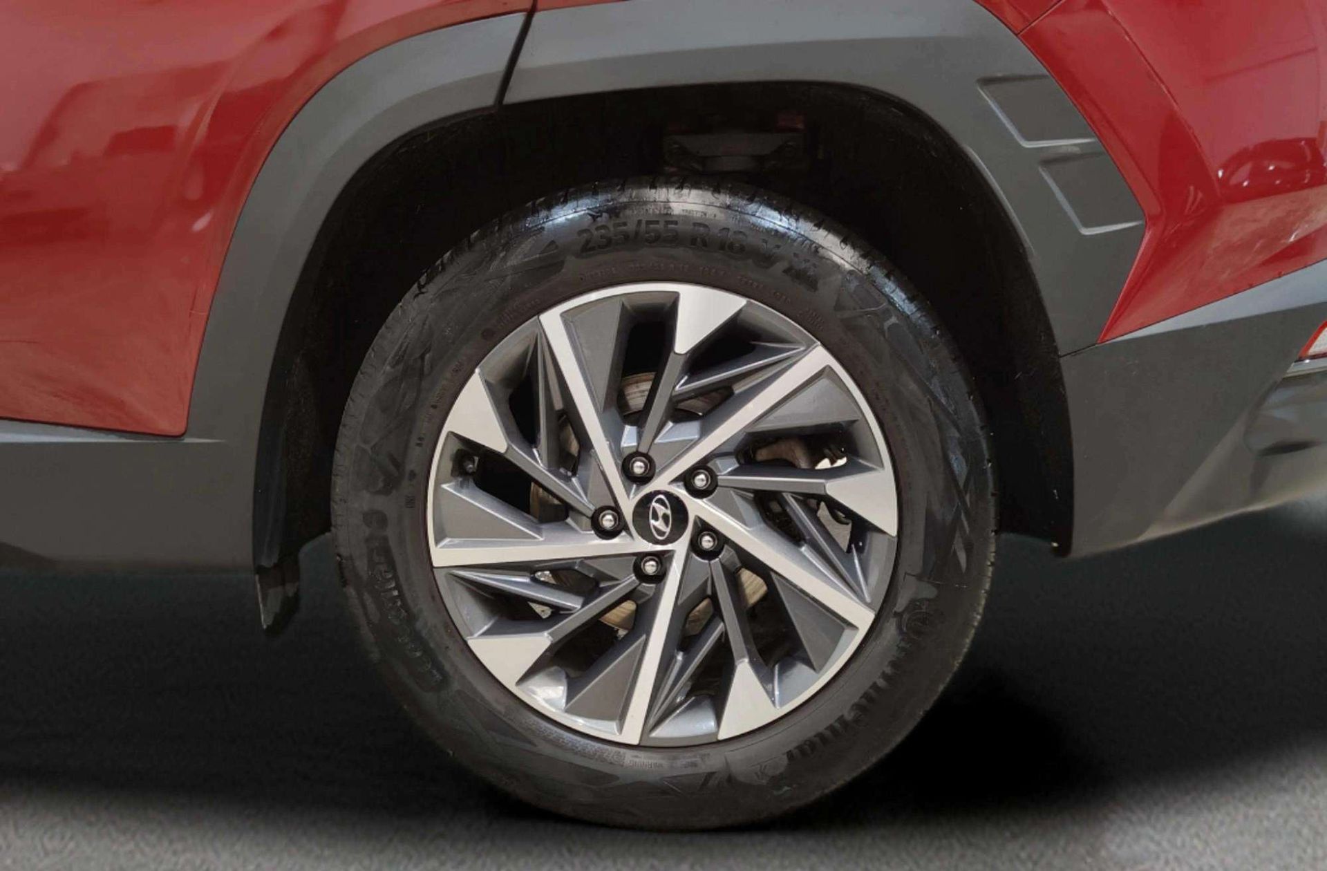 Hyundai Tucson 1.6 T-GDi 48V Tecno Sky DCT - foto 41
