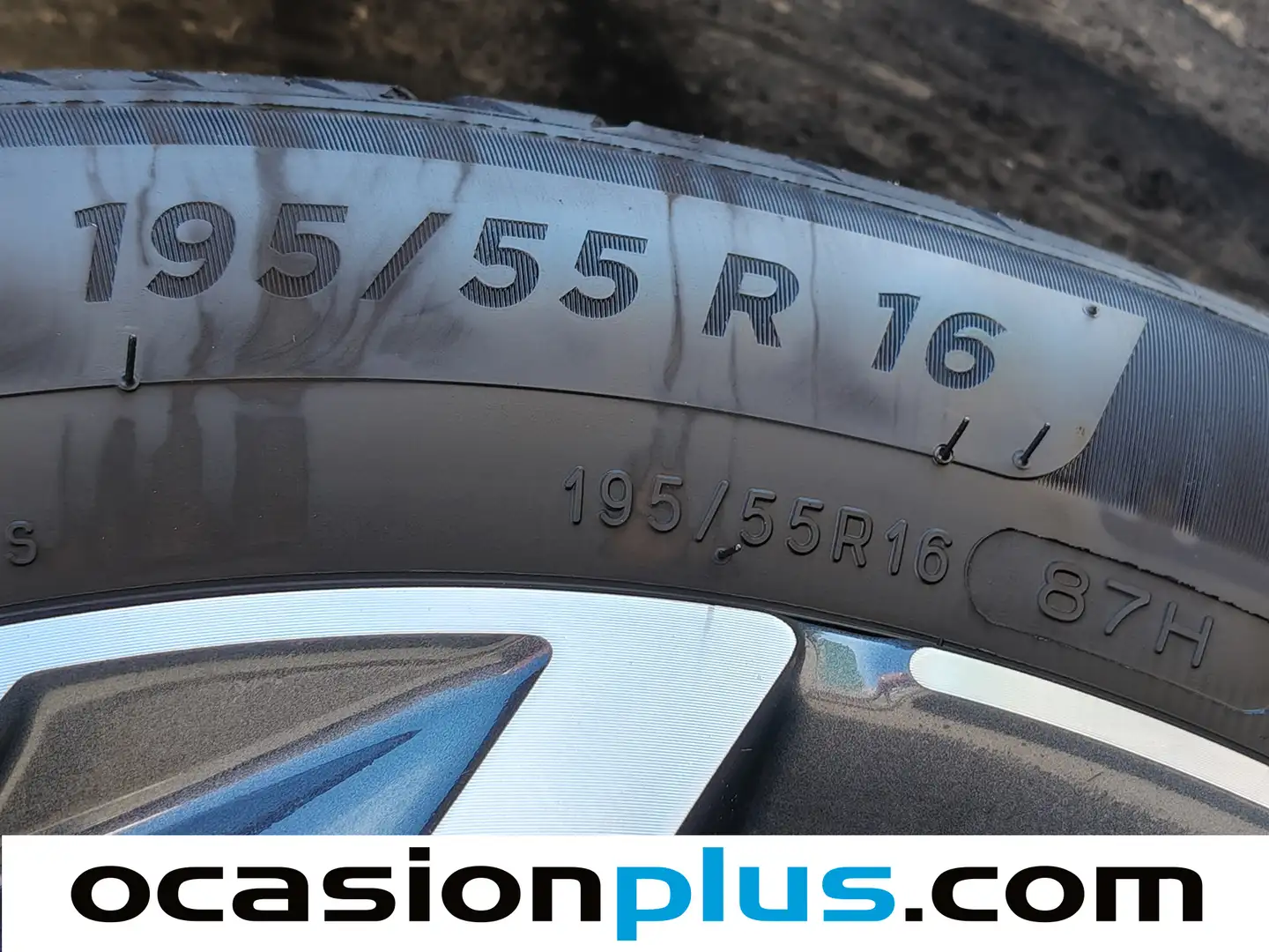 Foto Hyundai Bayon Hyundai Bayon 1.0 TGDI 48V Maxx (100 CV)