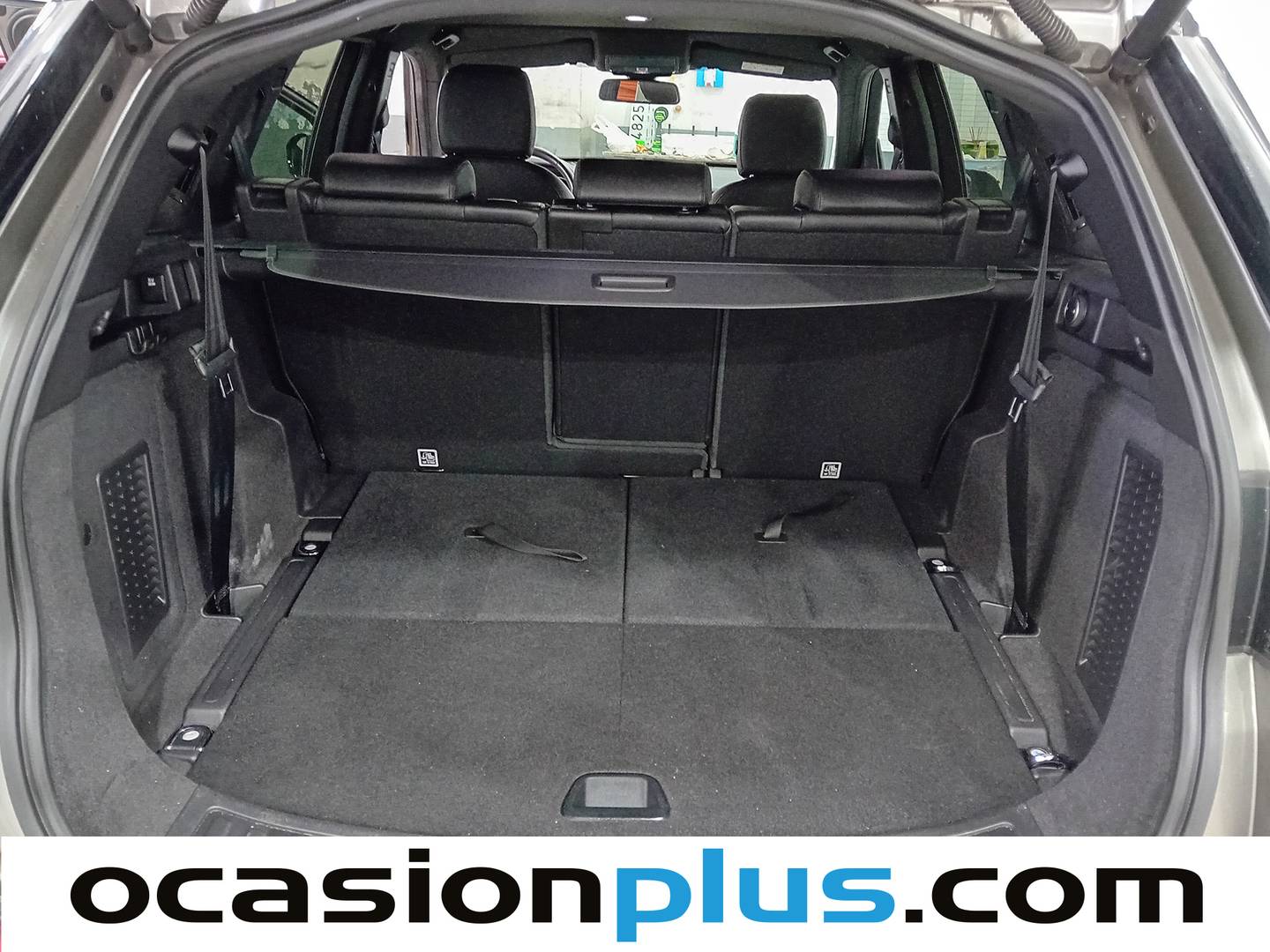 Fotos maletero Land Rover Discovery Sport Land Rover Discovery Sport Sport 2.0L SD4 SE 4WD Auto (240 CV) 7 Plazas