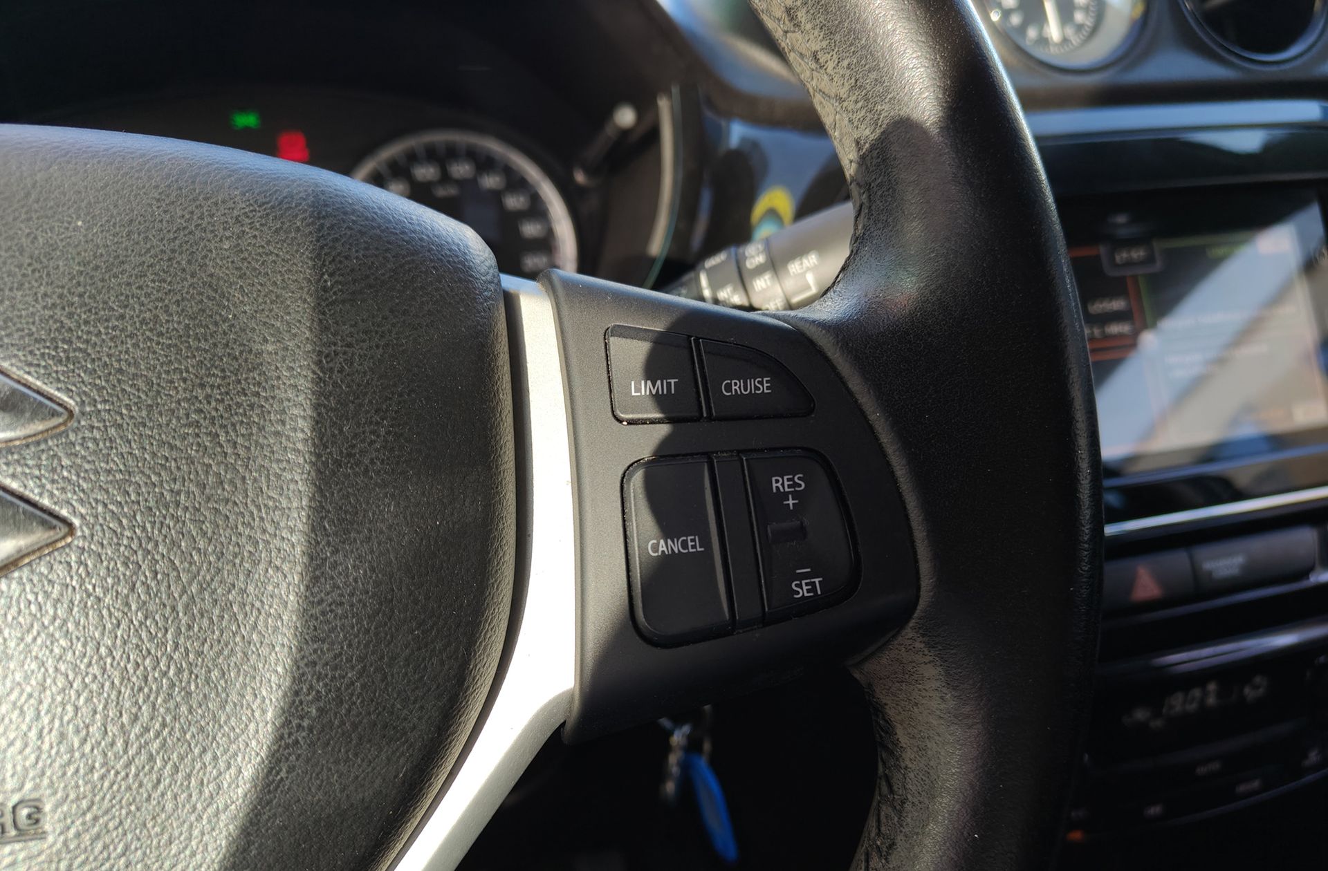 Suzuki Vitara 1.6 Ddis GLE - foto 23