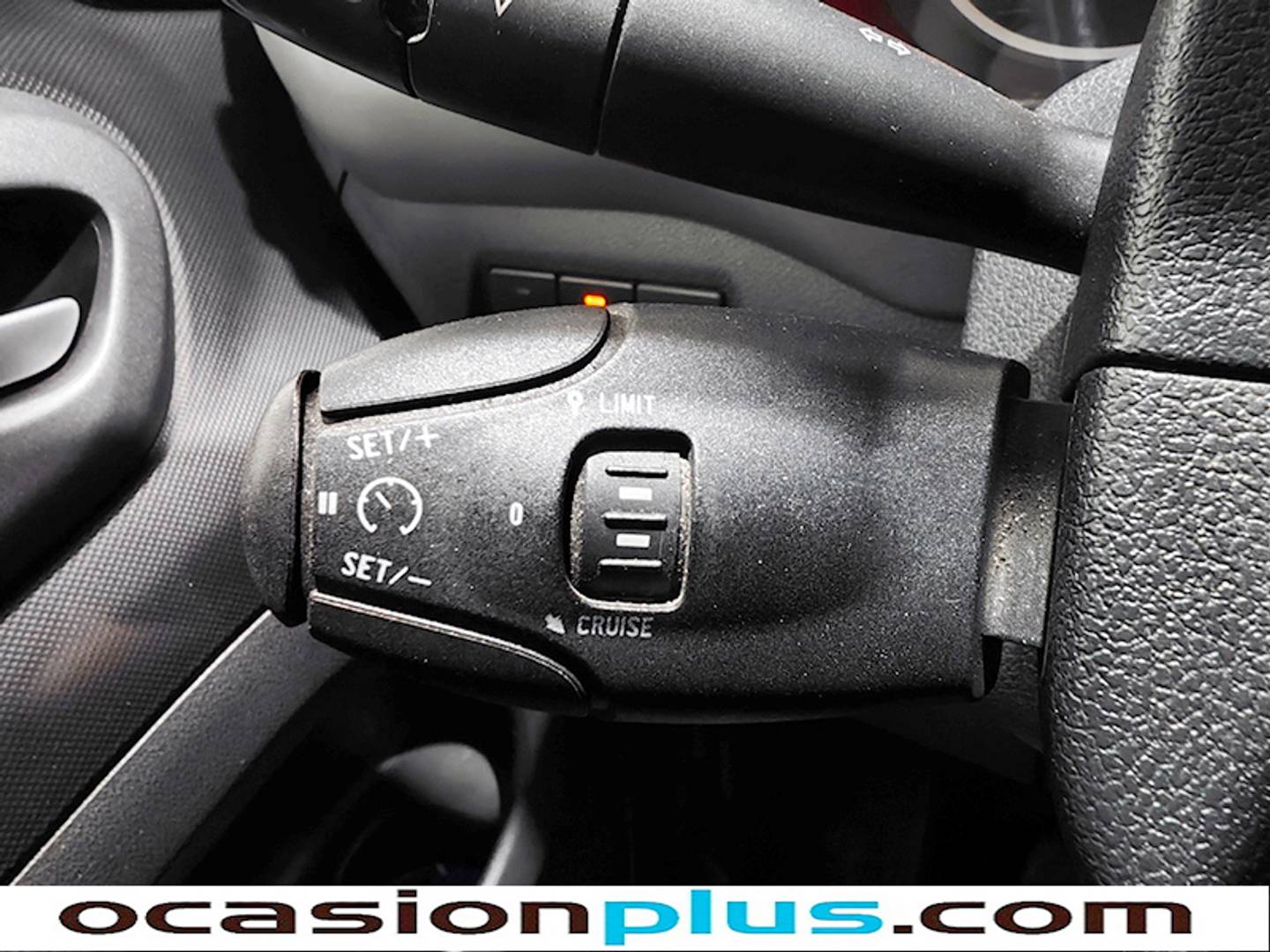 Acabados Peugeot Partner Peugeot Partner Tepee Combi 1.6 BlueHDi Outdoor (100 CV)