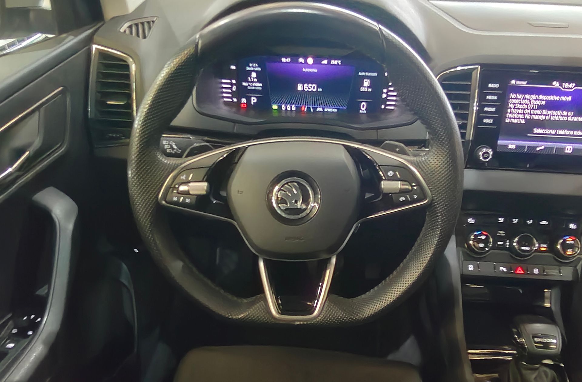 Škoda Karoq 1.5 TSI ACT Design DSG - foto 27