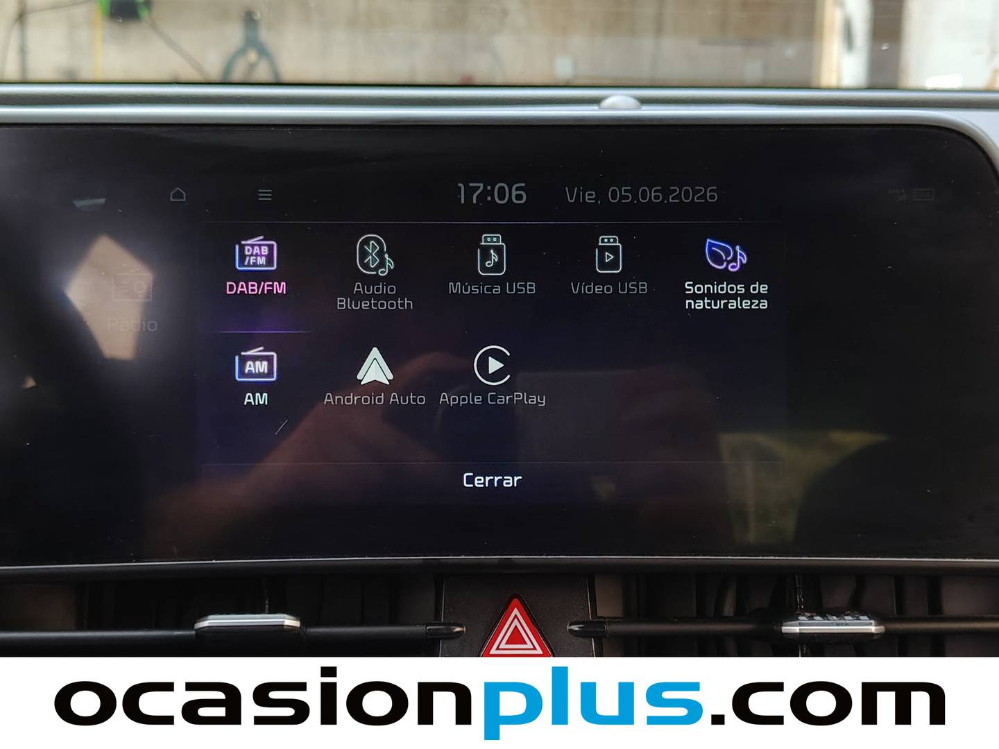 Extras del KIA Sportage KIA Sportage 1.6 T-GDi HEV Drive 4x2 (230 CV)